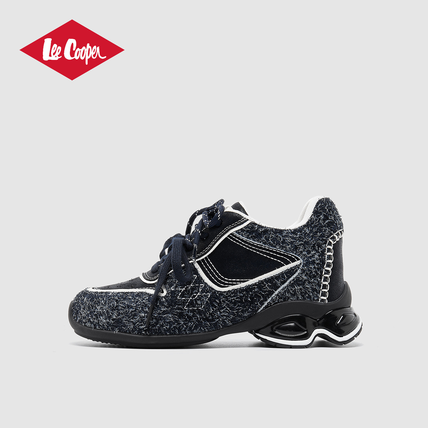 Lee Cooper苹果头内增高7CM德训鞋女2025秋冬新款厚底休闲女鞋子