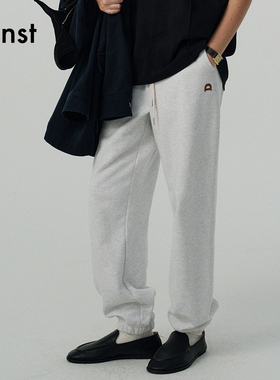 Dunst中性款经典仿皮标装饰松紧腰休闲束脚卫裤运动裤UDPA5A101