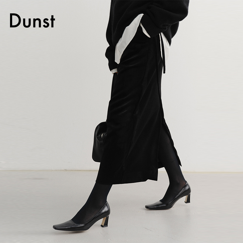 Dunst【允仔同款】2025冬新品女士束腰带装饰直筒长裙UDSK5D235