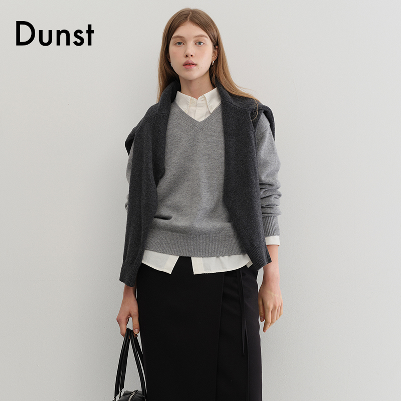 Dunst【允仔同款】2025秋季新品中性山羊绒V领针织衫UDSW5C105