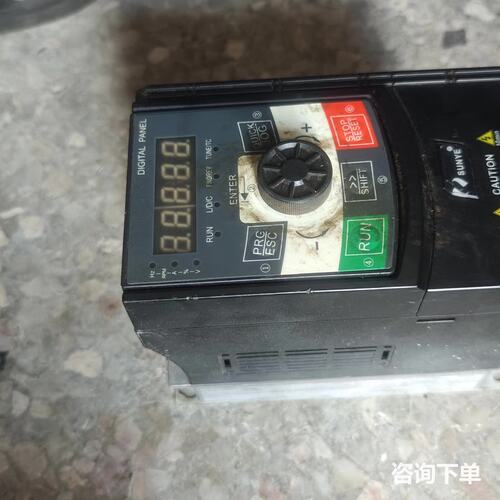 日业变频器CM530H-4TR76GB.原剪线功能包好，