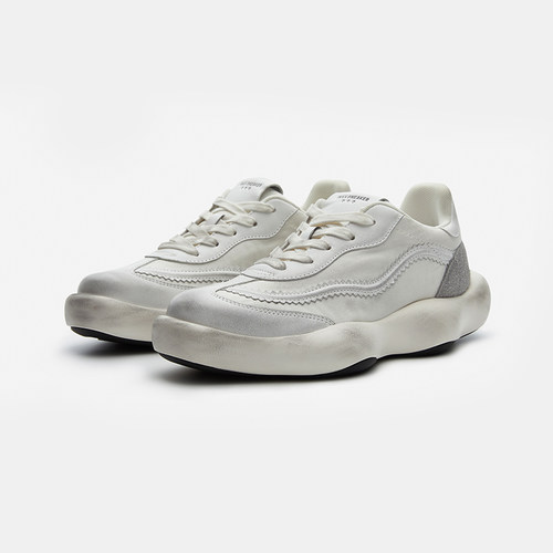 INXXSNEAKER擦脏白复古休闲鞋