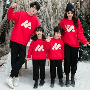 2024新款亲子装一家三口四口秋冬套装喜庆大红色卫衣母女连衣裙