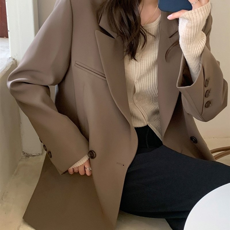 2021秋季新款大码网红小西装外套女胖mm200斤设计感宽松休闲西服