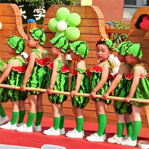 幼儿园跳舞儿童节六一演出服装西瓜大码特色舞蹈衣服动物全套表演