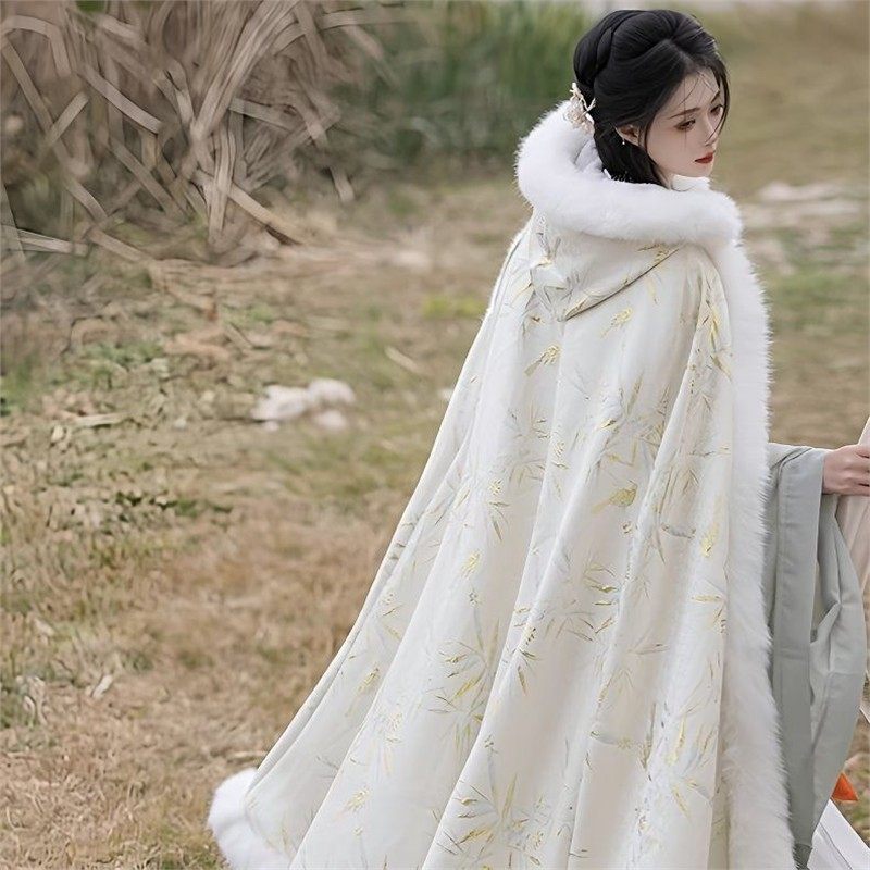 汉服女斗篷披风冬季长款披肩古装披风/斗篷