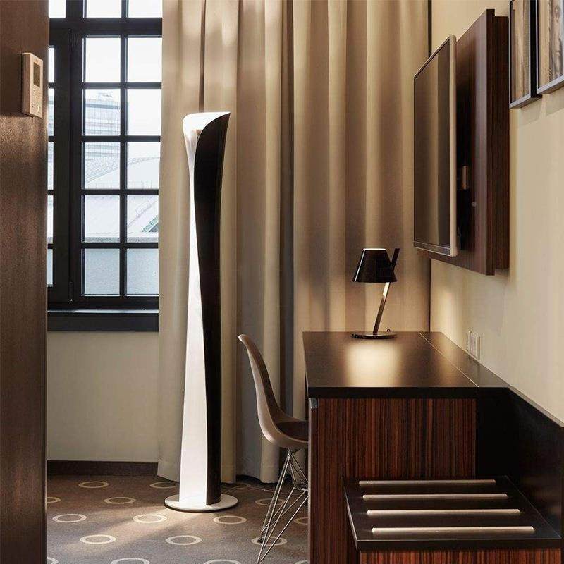 意大摆利设计师现餐代简XLU厅约创意艺术客厅厅卧室展装饰件落地