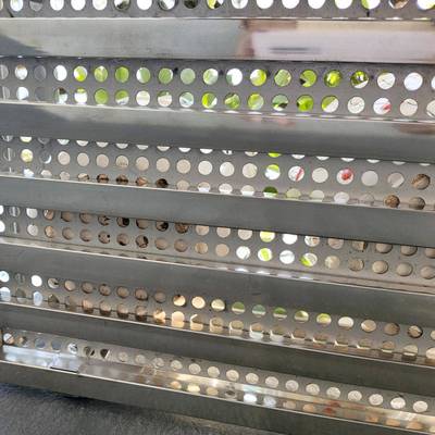 悬2I304不锈钢304不锈花架带垫板挂北式阳台外栏杆花架窗台置物架