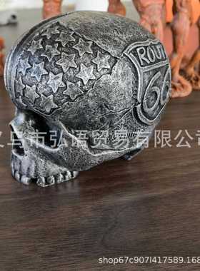新款直销跨境创意摩托车骷髅头盔架树脂摆件工艺鬼屋恐怖欧美室内