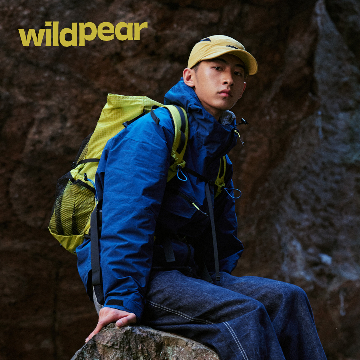 Wild Pear/野梨2025新款户外防泼水保暖徒步加绒连帽夹克外套男女