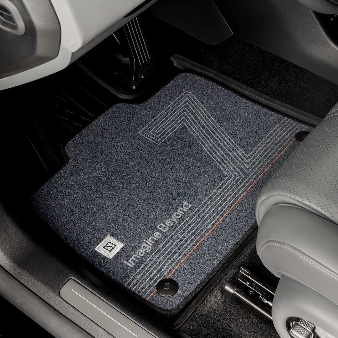 极氪官方原厂定制  极氪7X 车载豪华TPE脚垫