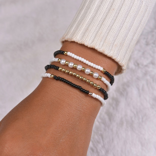 时尚 风珍珠黑白米珠弹力手链4件套女通用适合度假通勤派对 个性