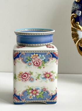 出口老货皇室御用瓷器釉中彩繁花梅子粉嫩蓝色陶瓷储物罐茶叶罐