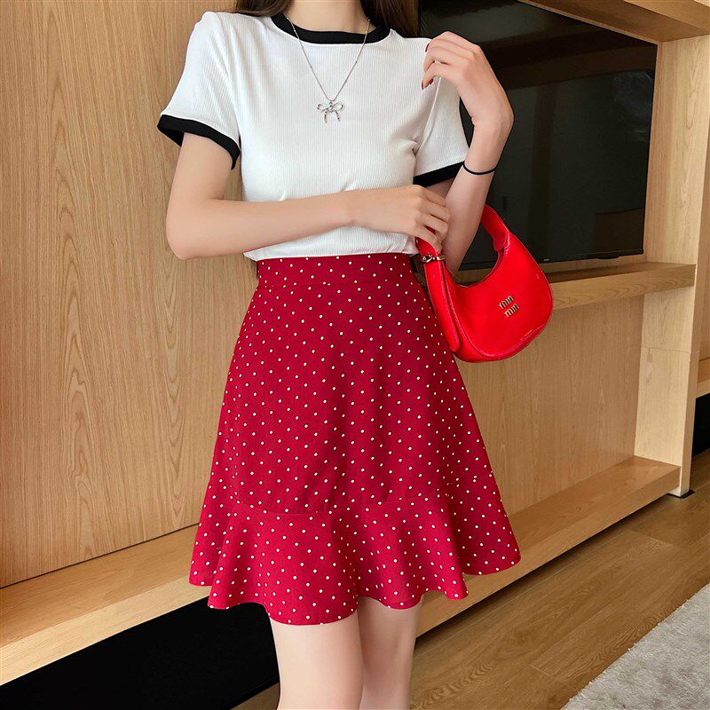 夏季高腰波点A字裙半身裙大码百搭甜美短裙红色复古防走光鱼尾裙