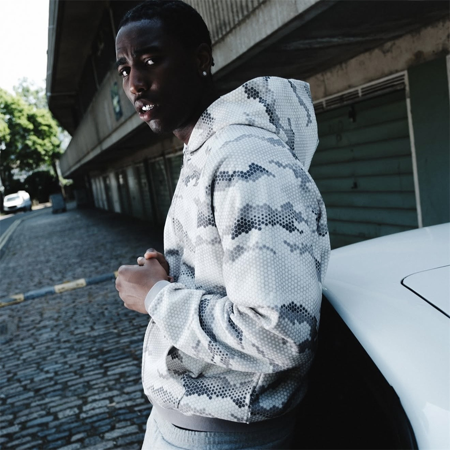 Mertrasnakeskinhood运动外套