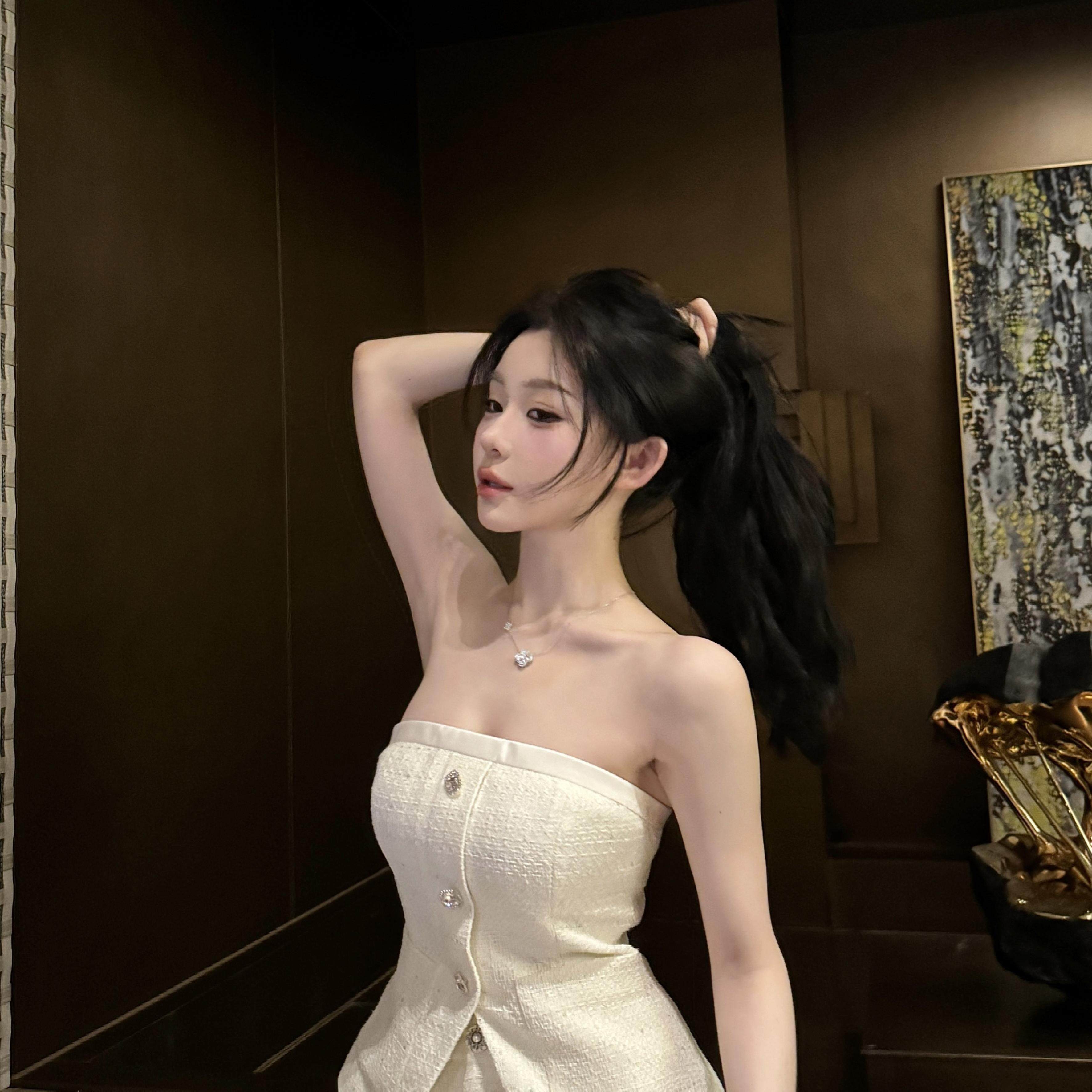 YOUENBB 重工设计白色开叉纽扣设计抹胸收腰显瘦上衣设计感,女装/女士精品,抹胸,淘宝优惠券,粉丝福利购,淘宝优惠卷