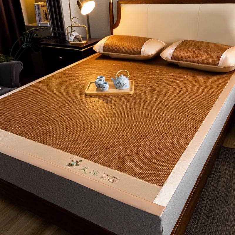 直销新款夏季双面加厚艾草冰丝古藤席夏天学生宿舍单双人驱蚊刺绣