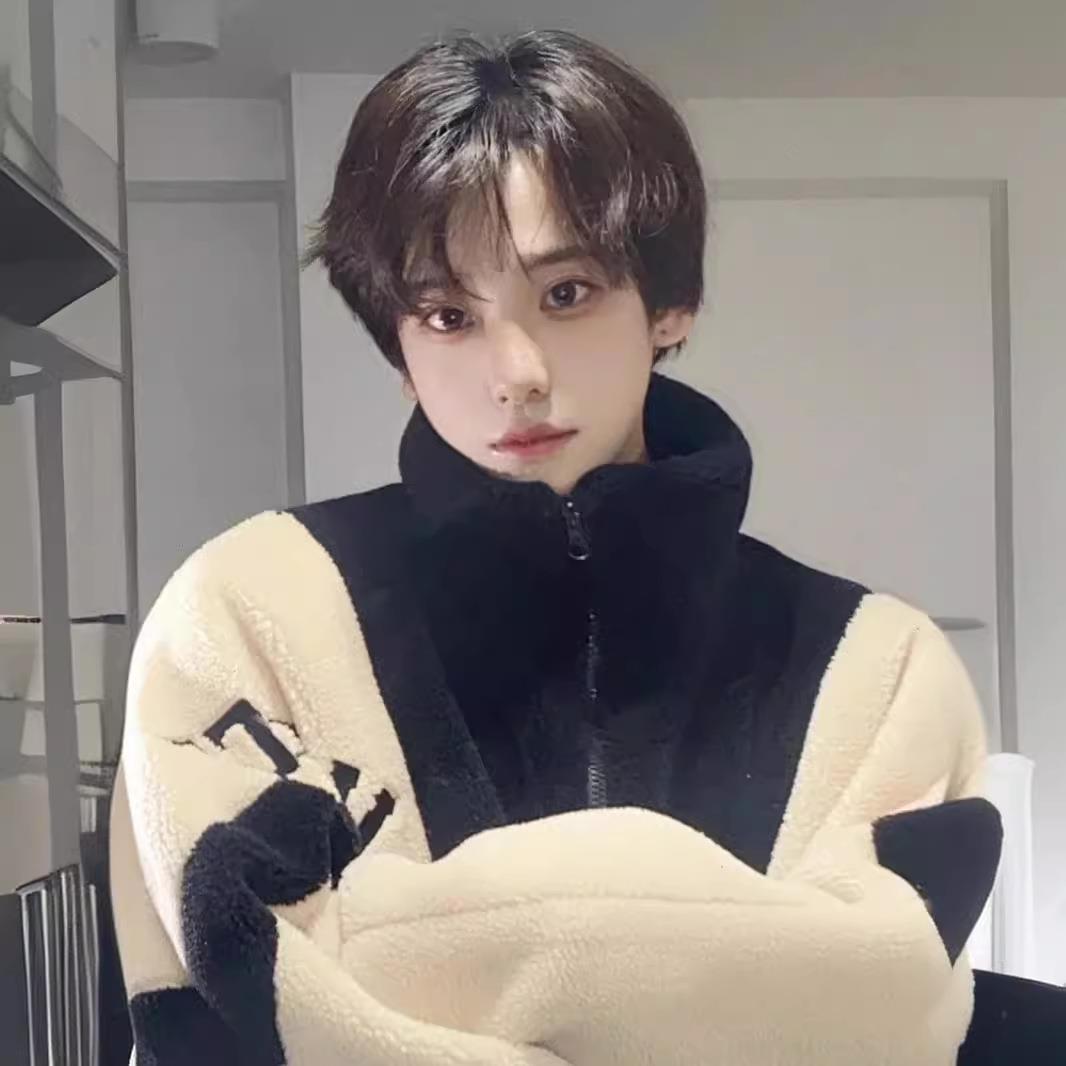 直销新款假发男黑棕色短发阳光少年日常微分夏季时尚碎盖帅气全头