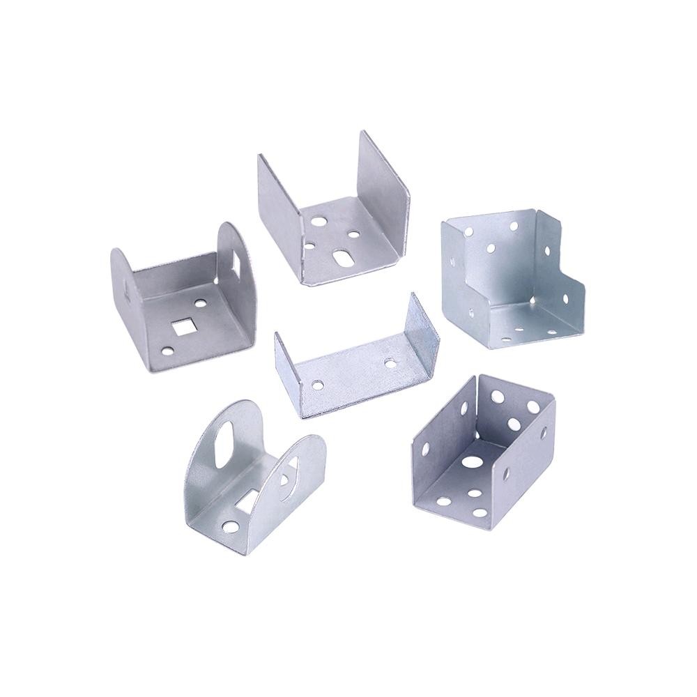 u型固定件护栏方管固定器配件支架两包三包卡扣内卡锌钢连接铁片