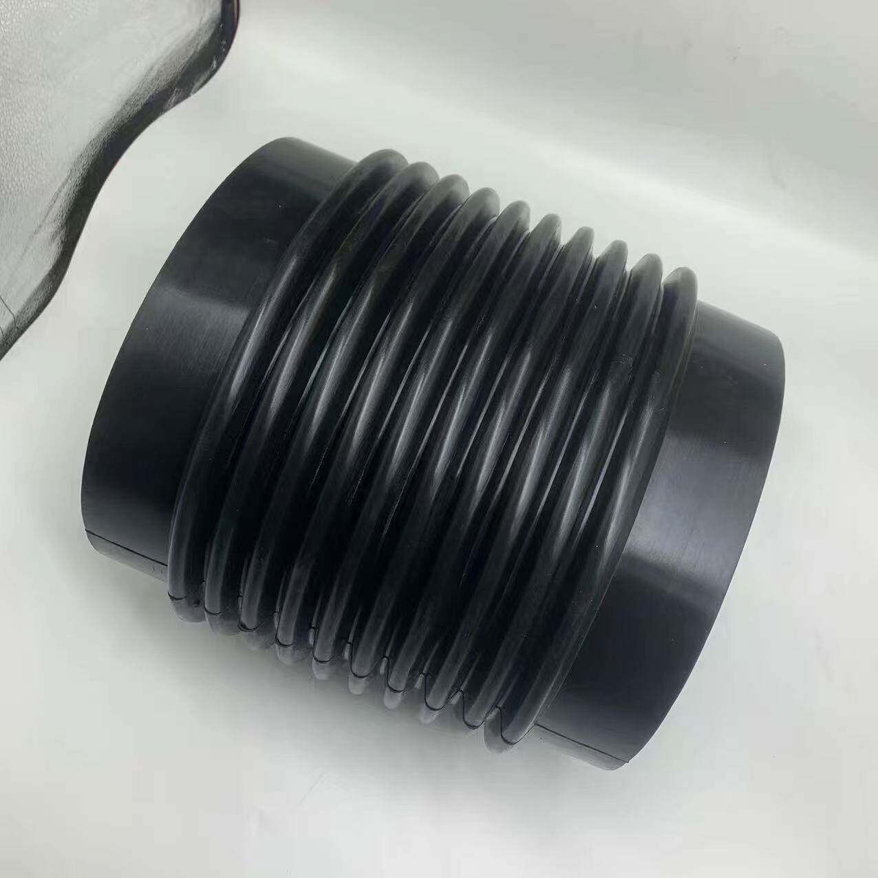 160 200 250 315pvc水管接头橡胶桥梁排水伸缩波纹管防腐工程专用