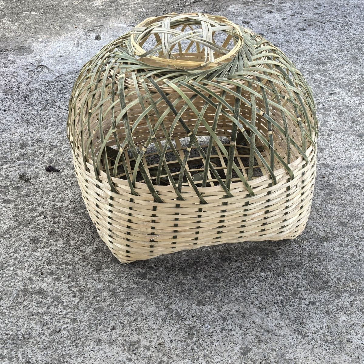 竹编鸡罩笼纯手工竹编鸭鹅笼头层家用结婚可裝家禽动物笼子编织鸡