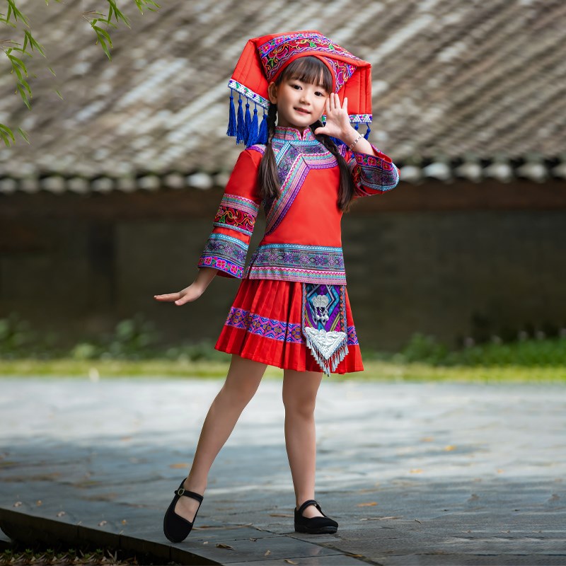 新款三月三民族服女童舞蹈服装广西壮族儿童民族演出服五一合唱服