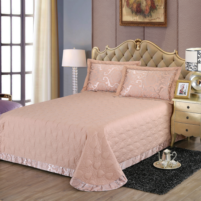 贡缎提花四件套夹棉床盖婚庆多件套纯棉婚床上用品绣花绗绣夹棉