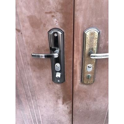 防盗门把手拉手套装通用型手柄老式家用门锁配件实心手柄加厚面板