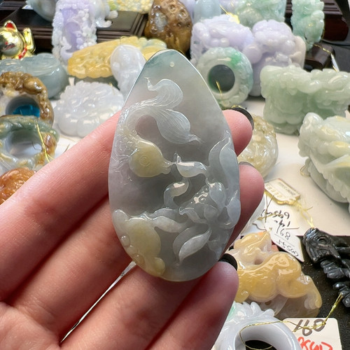 送证书 天然翡翠缅料A货荷花鱼吊坠