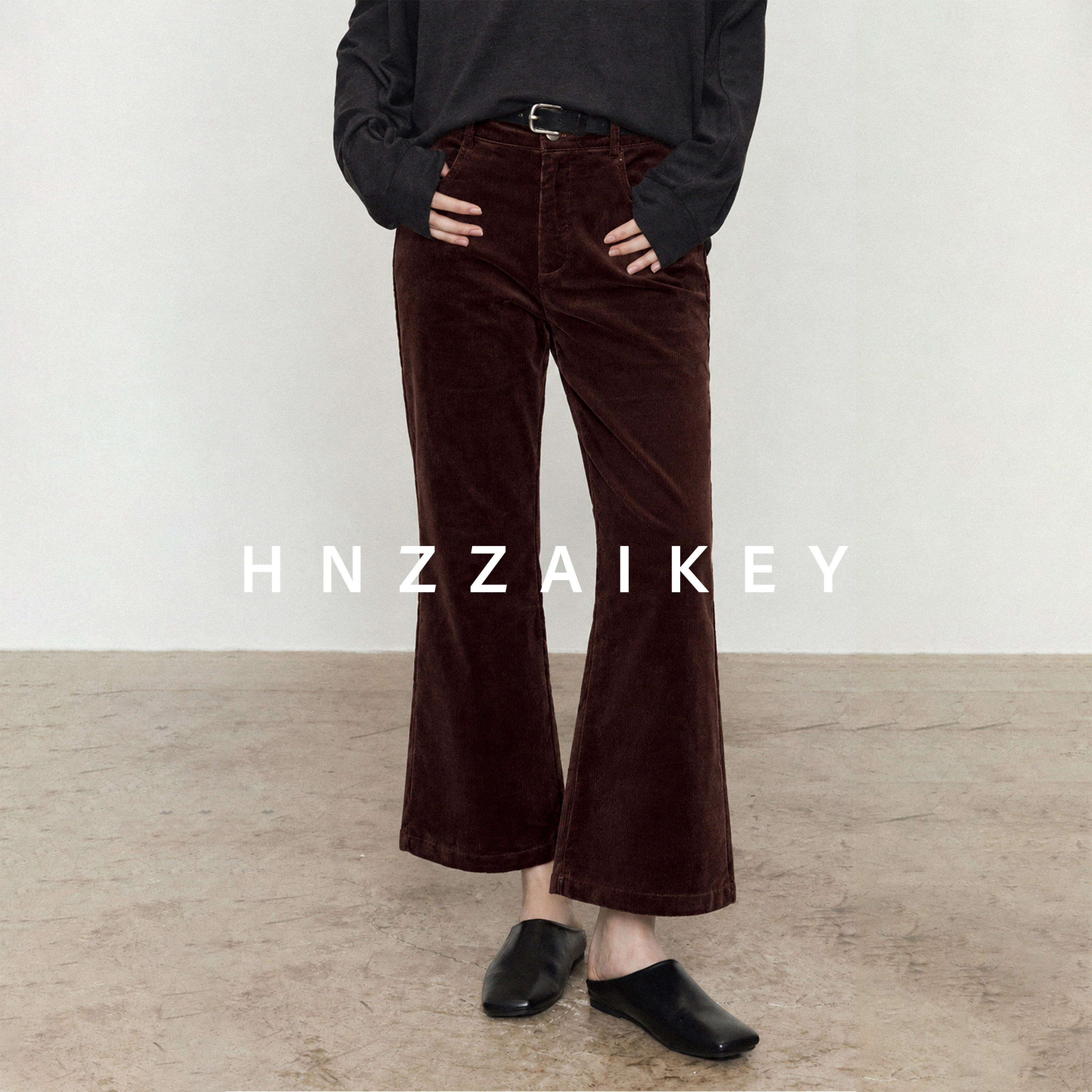 HNZZAIKEY/复古灯芯绒喇叭裤女高腰修身显腿长休闲九分裤ECBN634