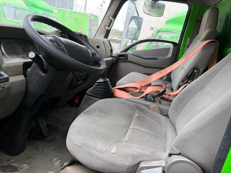 4月2日宁波市管理公司名下车牌号为浙BX0Y02江铃牌轻型专门用途货车一辆网络拍卖公告