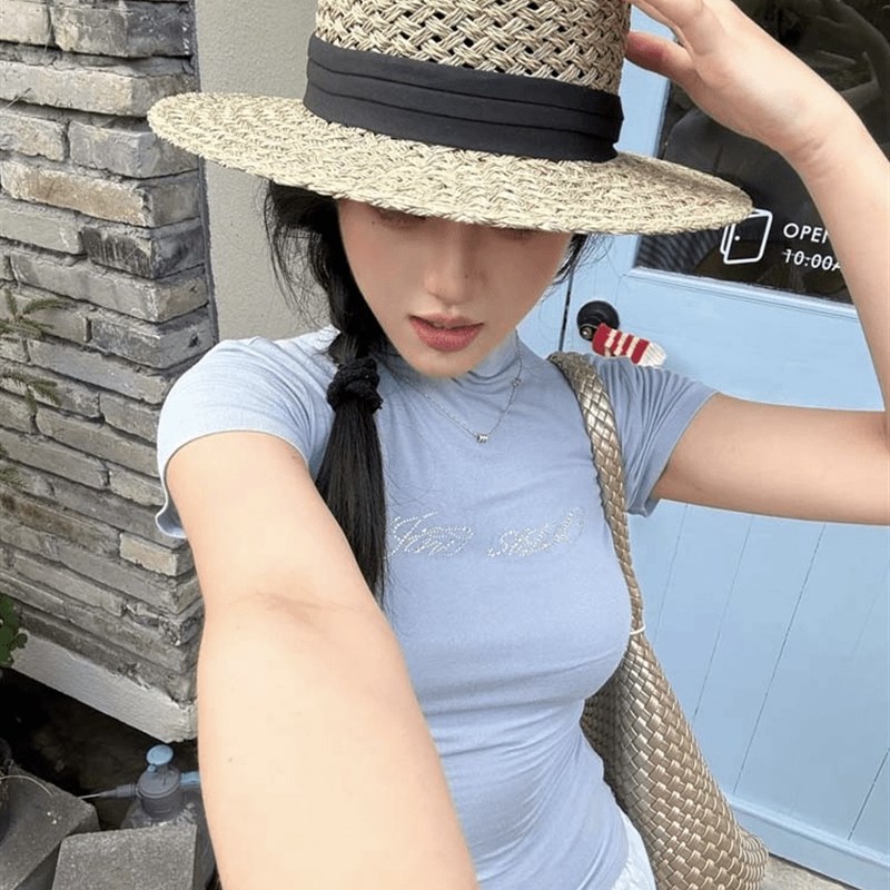 南法老钱平顶天然咸草手工编织草帽女夏镂空法式礼帽度假风遮阳帽