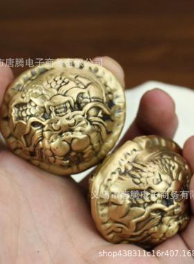 直销新款纯铜核桃摆件文玩龙头款实心黄铜手把件仿古古玩件数一对