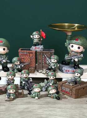 直销新款特种兵系列家居摆件创意小兵手机支架汽车中控台装饰品学