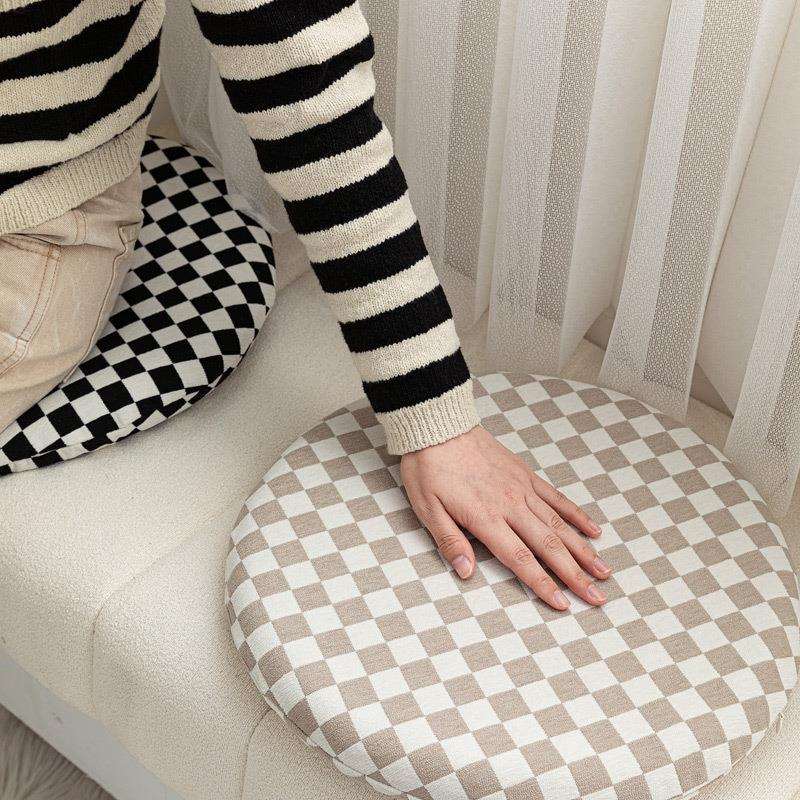 记忆棉坐垫奶油风棋盘格圆形坐垫餐桌椅子垫保暖办公室防滑屁垫