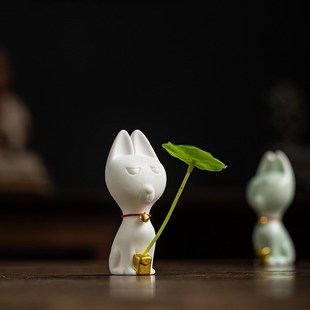 创意可爱小萌狗陶瓷o摆件动物微景观茶宠笔架笔搁家用室内线香插