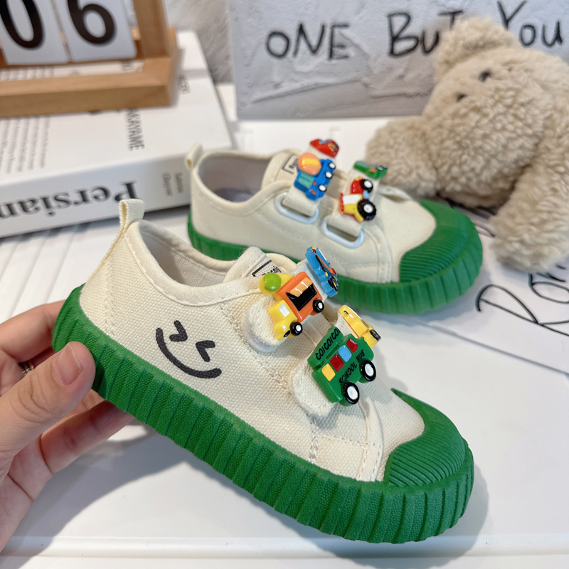 儿童小汽车幼儿园室内鞋轻便男宝宝幼稚园入园布鞋男童软底帆布鞋