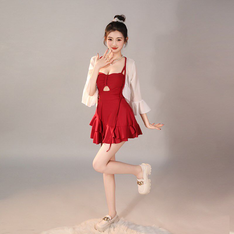 泳衣女款海边度假温泉泡澡小个子2024年新款爆款高级感显瘦连体裙