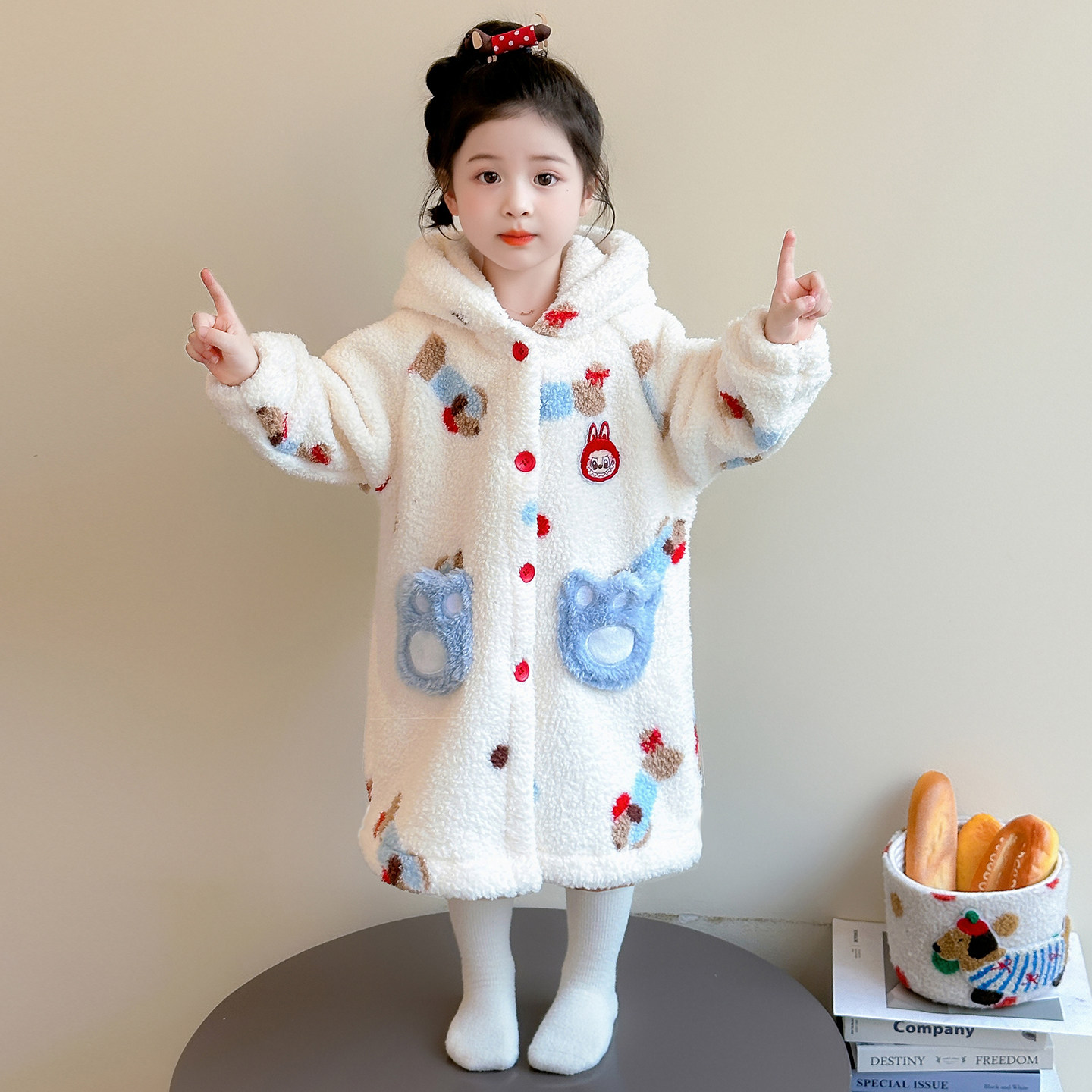 女童加绒睡袍秋冬季2025新款洋气加厚卡通儿童家居服宝宝睡衣浴袍