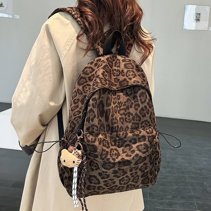 小豹纹2025年新款双肩包百搭休闲旅游背包高级感时尚休闲女士书包