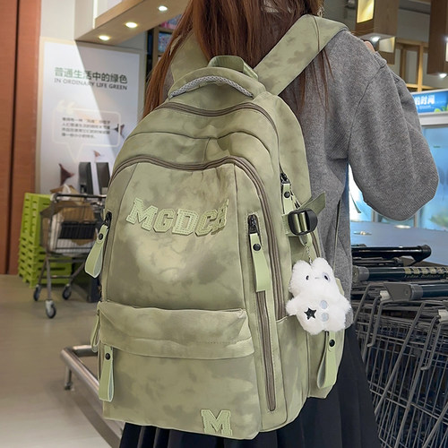 书包女简约新款大容量学生双肩包