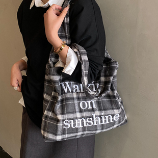 慵懒风格 子包包女大容量短途旅行手提帆布购物袋单肩通勤托特大包