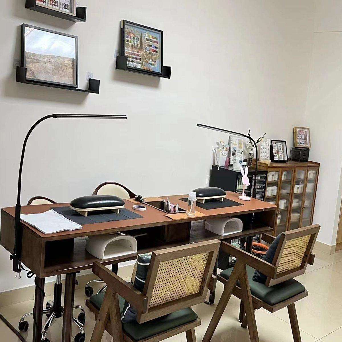 美甲实木胡桃桌子中古实木风简约吸尘器桌椅套装美式单双人复古台