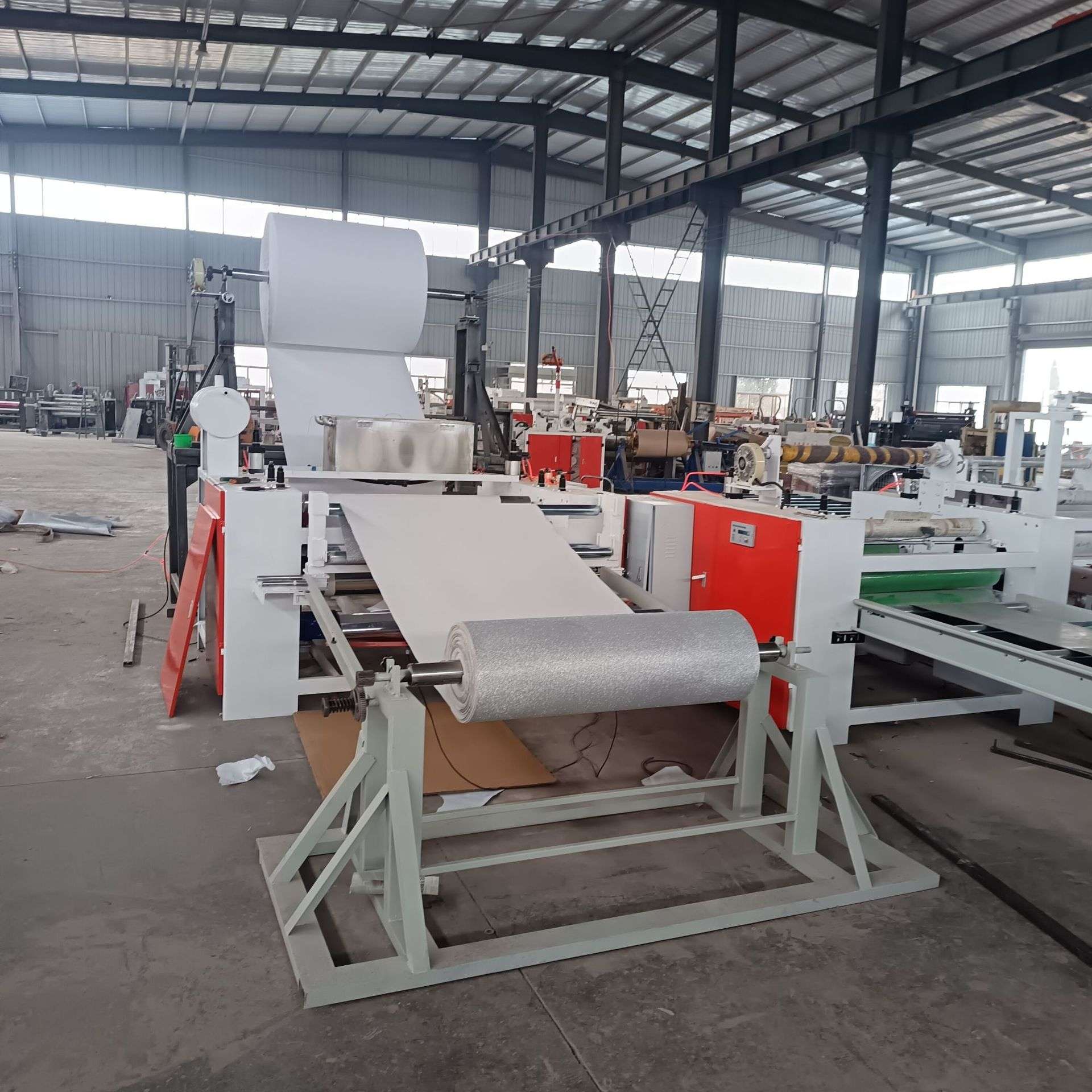 卷对卷复合机不干胶离型纸皮革泡棉平贴机 eva不干胶毛毡布贴合机