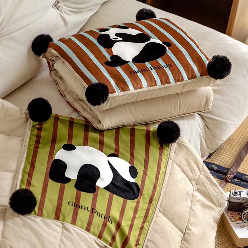 德宝熊猫复古抱枕被两用秋四季靠垫毯子二合一办公室午睡枕头车载