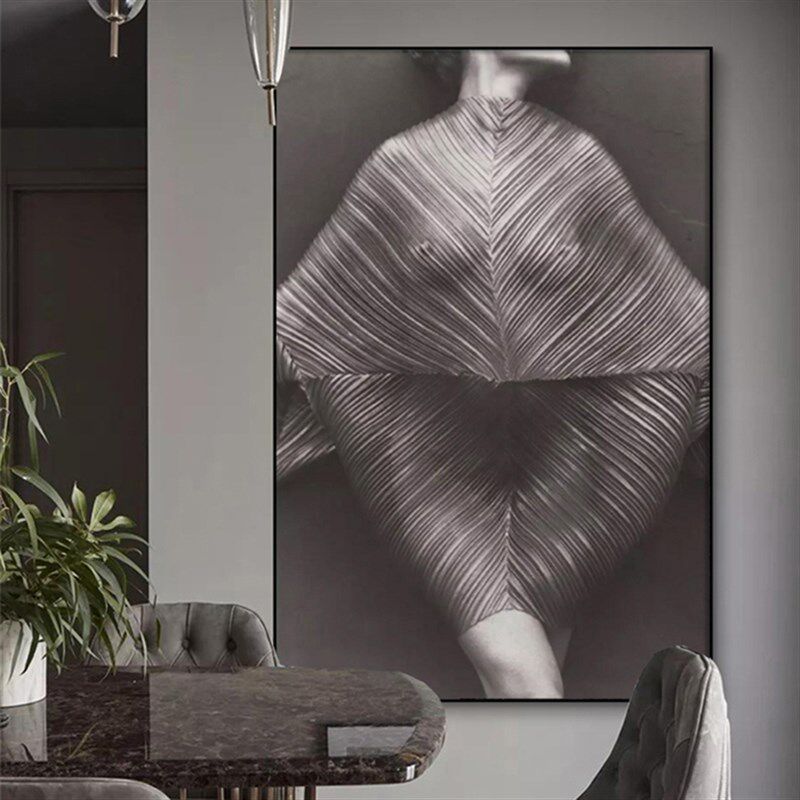 2019新品简约大气时尚黑白人物装饰画金属外框油画布面抽象饰品画