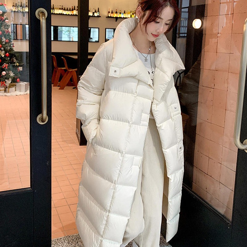 2025年新款女冬季中长款过膝保暖羽绒棉服翻领时尚轻奢柔软外套潮