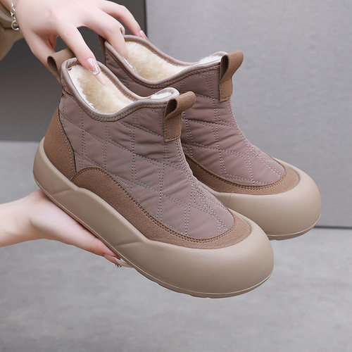 女士时尚加绒皮面高帮妈妈鞋冬季