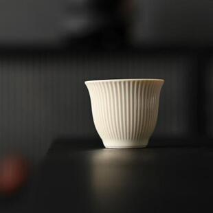 厚皿陶瓷功夫茶具白瓷茶杯手工家用品茗杯草木灰杯子瓣纹杯主人杯