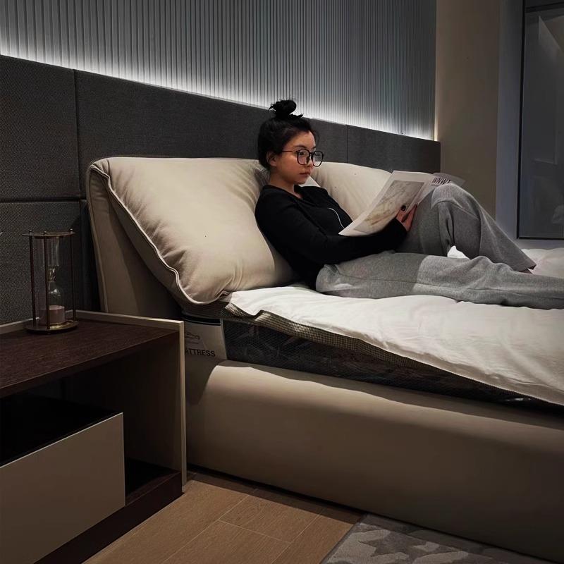 意式极简baxter大象耳朵真皮床别墅轻奢现代简约双人主卧室大床铺